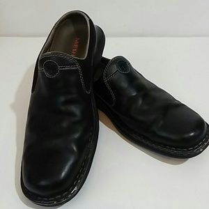 Merrell mens black sz 8.5 slip on shoe